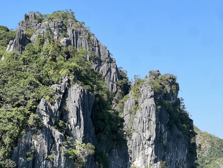 The Ultimate Guide to Vietnam Travel